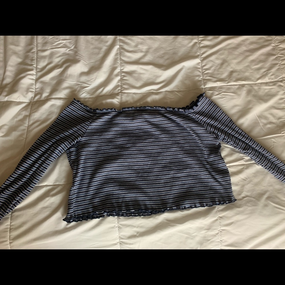 H&M off the shoulder top